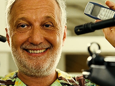 身分を偽るタルコニ警部