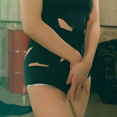 ポーズをとるあきら